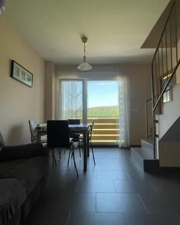Duplex Con Piscina En El Llano